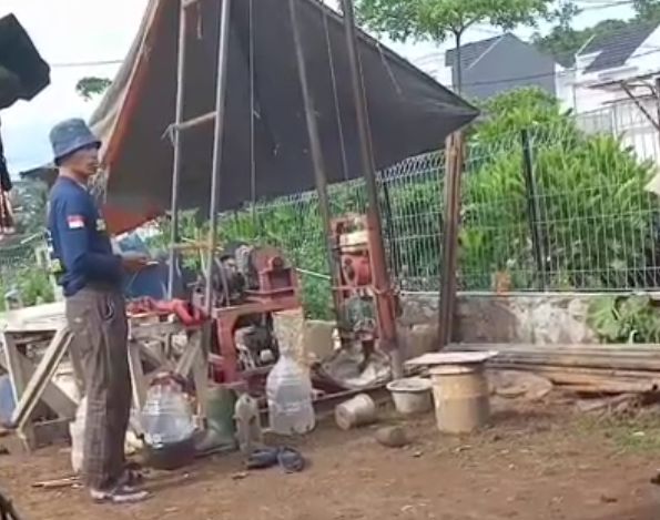 Diduga Tak Kantongi Izin SIPA  “GLAND VALLEY “ Lakukan Pengeboran dan Pengambilan Air  Tanah untuk Kegiatan Komersil